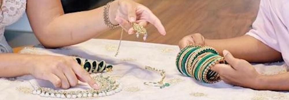 BEAUTYCUBED FT. BANGLEZ! South Asian Bangles and Jewelry, Indian Bangles & Jewelry