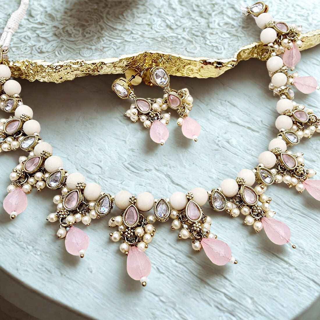 Kuldip Necklace Set
