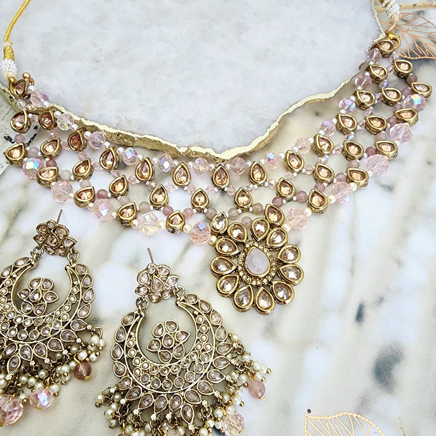 Ellie Necklace Set