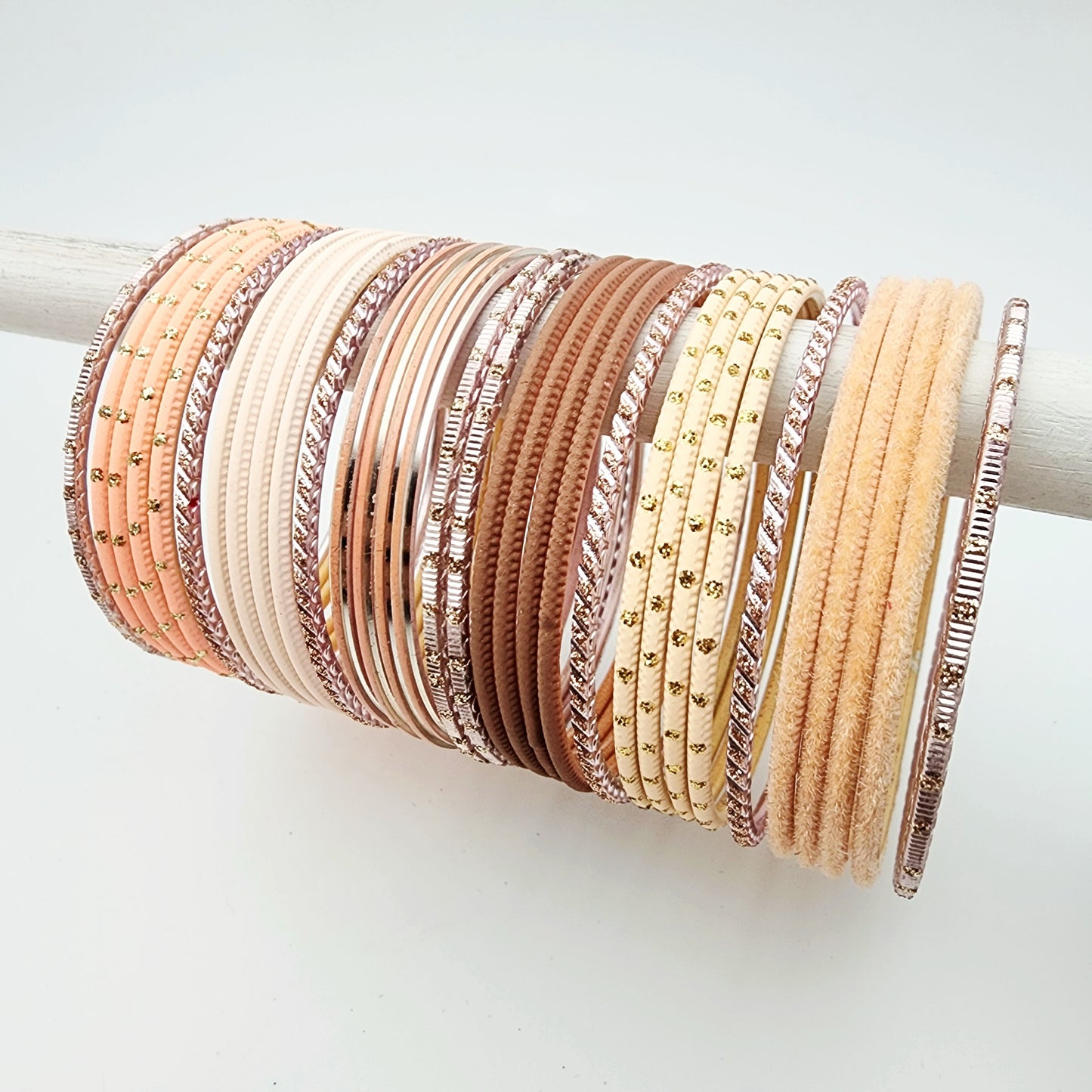 2.6 Peach Accent Box