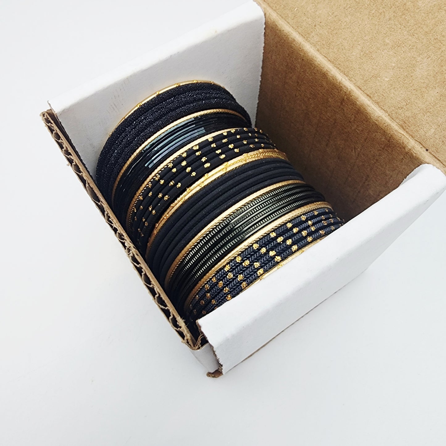 2.6 Black Accent Box