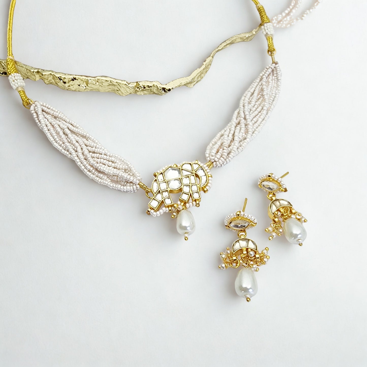 Harminder Necklace Set