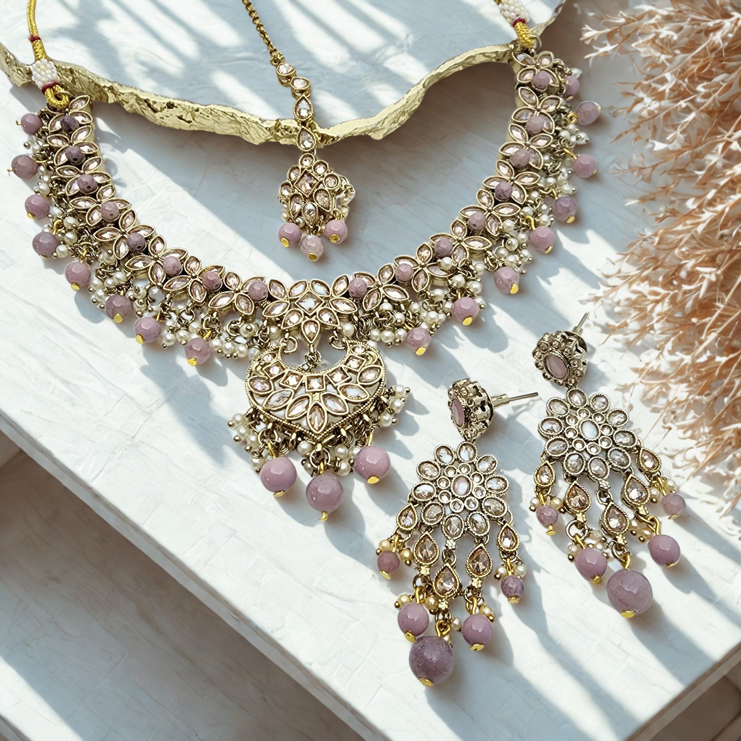 Aman Necklace Set
