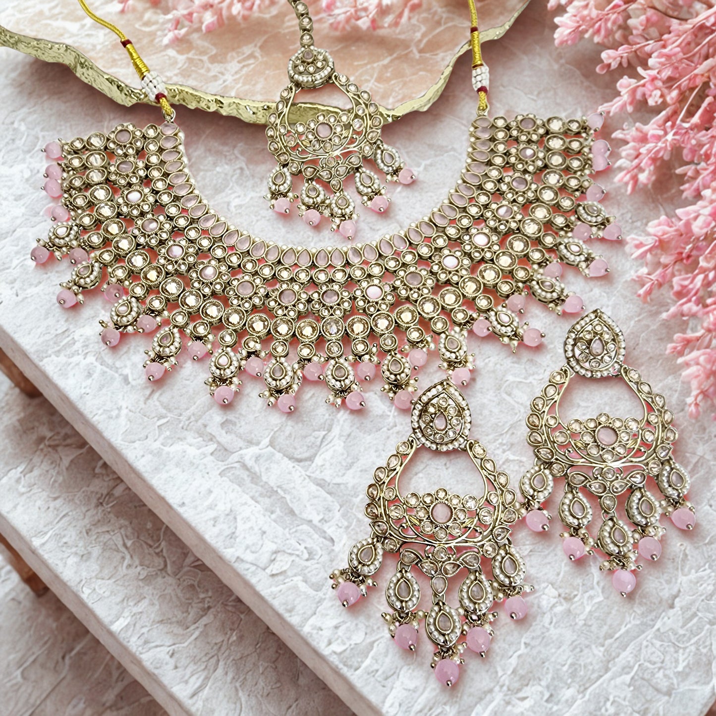 Rayan Necklace Set