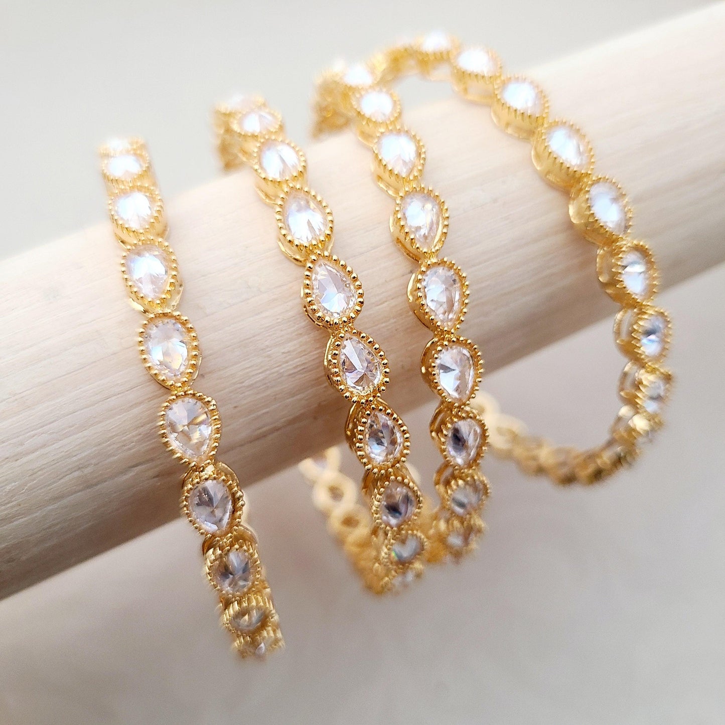 Lanna Bangles Indian Bangles , South Asian Bangles , Pakistani Bangles , Desi Bangles , Punjabi Bangles , Tamil Bangles , Indian Jewelry