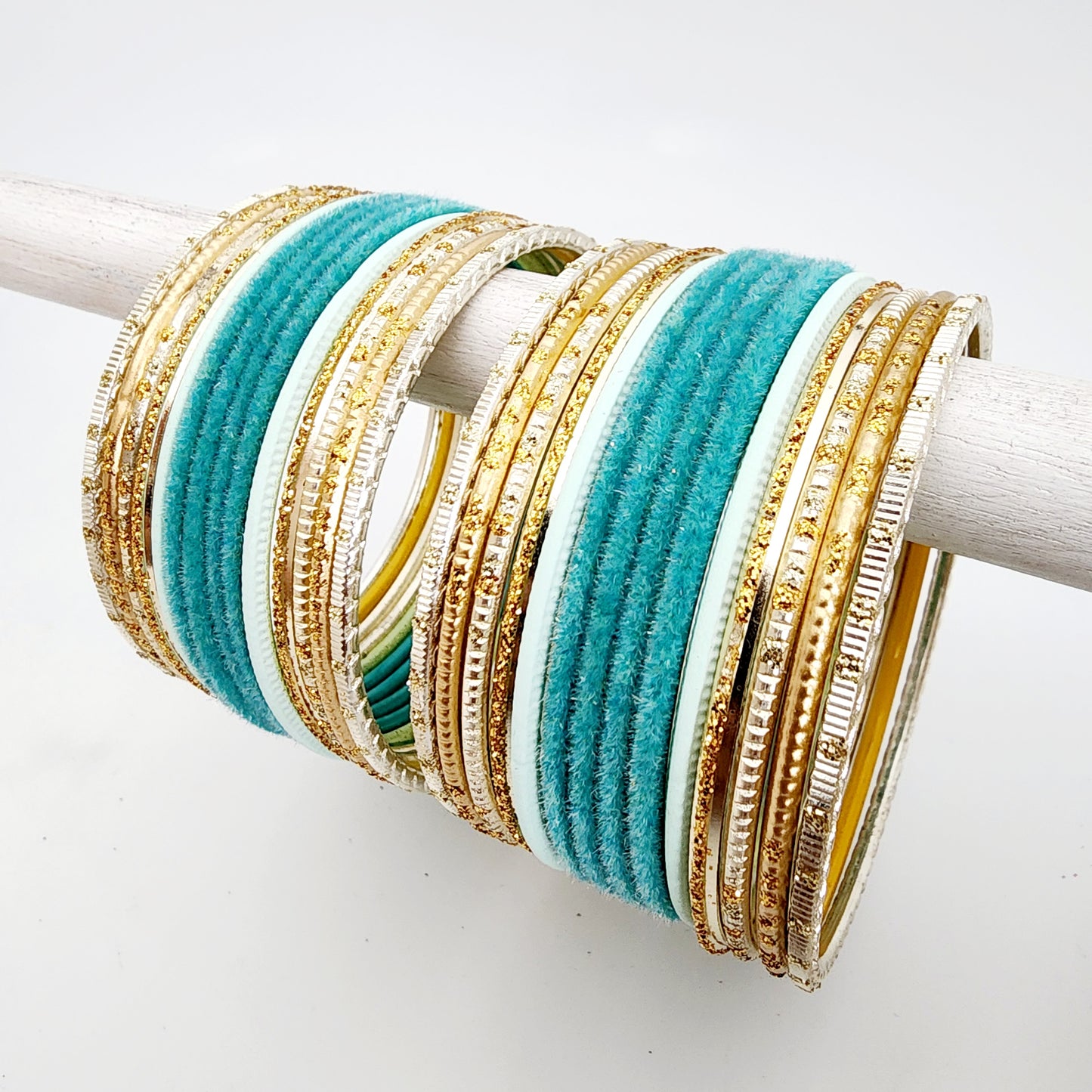 Load image into Gallery viewer, Ceara Bangle Set
