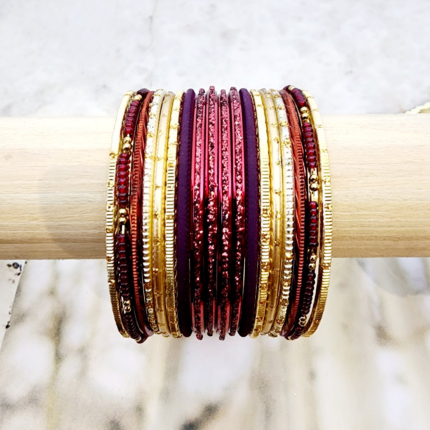 Load image into Gallery viewer, Keegan Bangle Set Indian Bangles , South Asian Bangles , Pakistani Bangles , Desi Bangles , Punjabi Bangles , Tamil Bangles , Indian Jewelry
