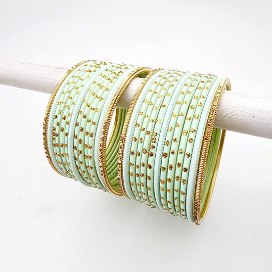 Load image into Gallery viewer, Vivian Banglez Chest Indian Bangles , South Asian Bangles , Pakistani Bangles , Desi Bangles , Punjabi Bangles , Tamil Bangles , Indian Jewelry
