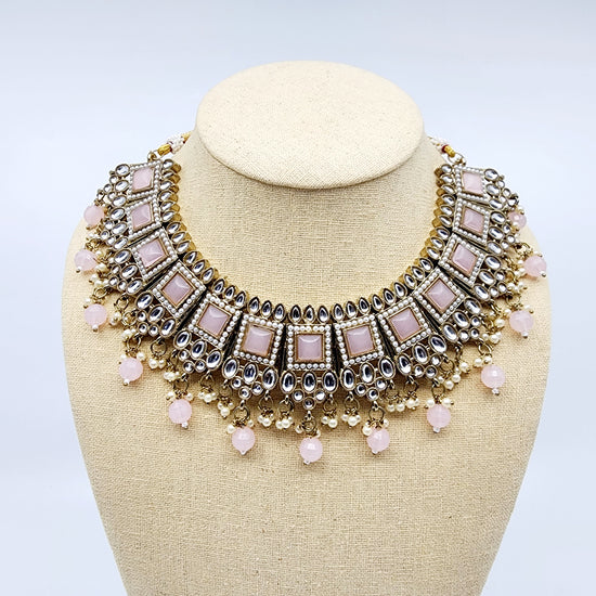 Indiya Necklace Set