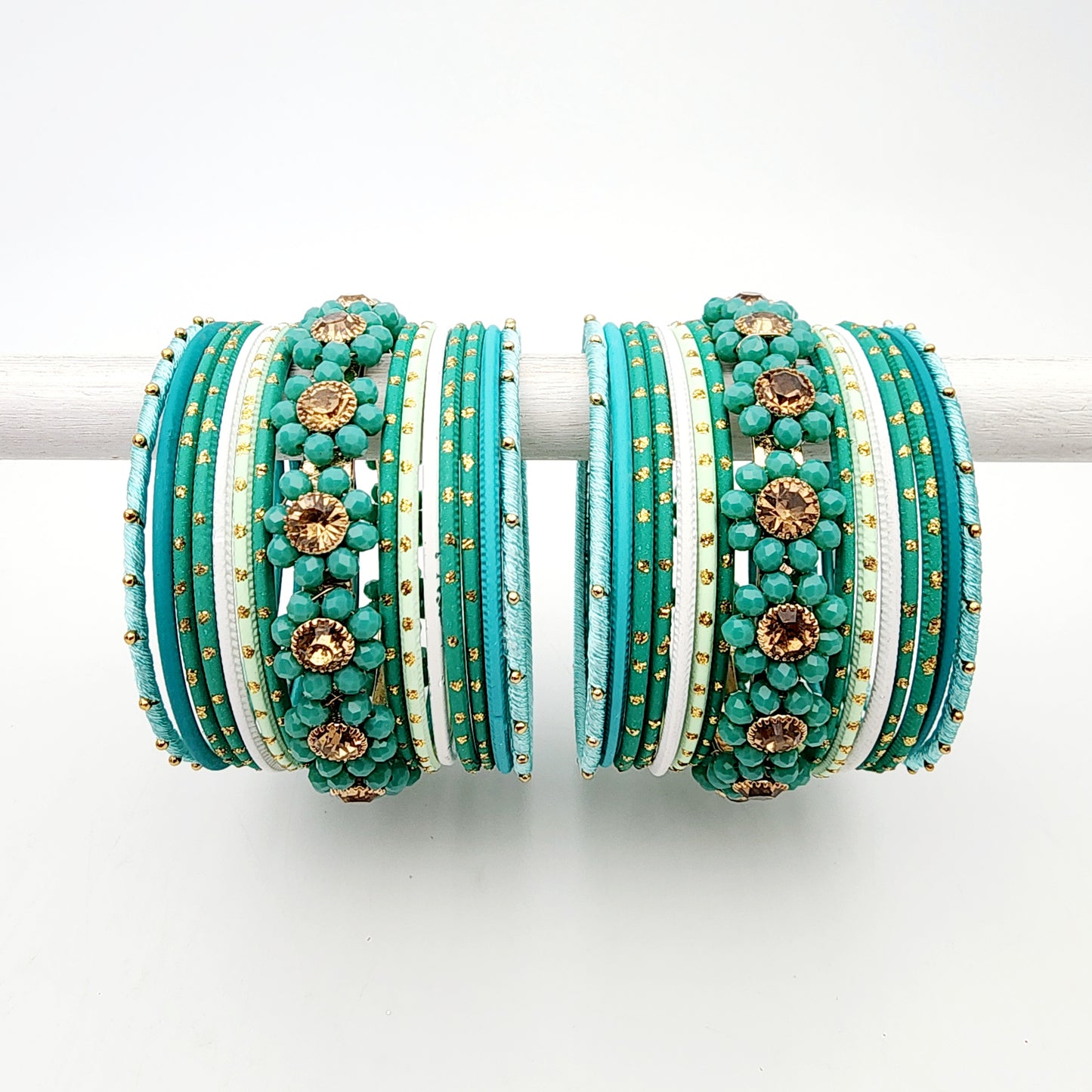 Nesty Bangle Set