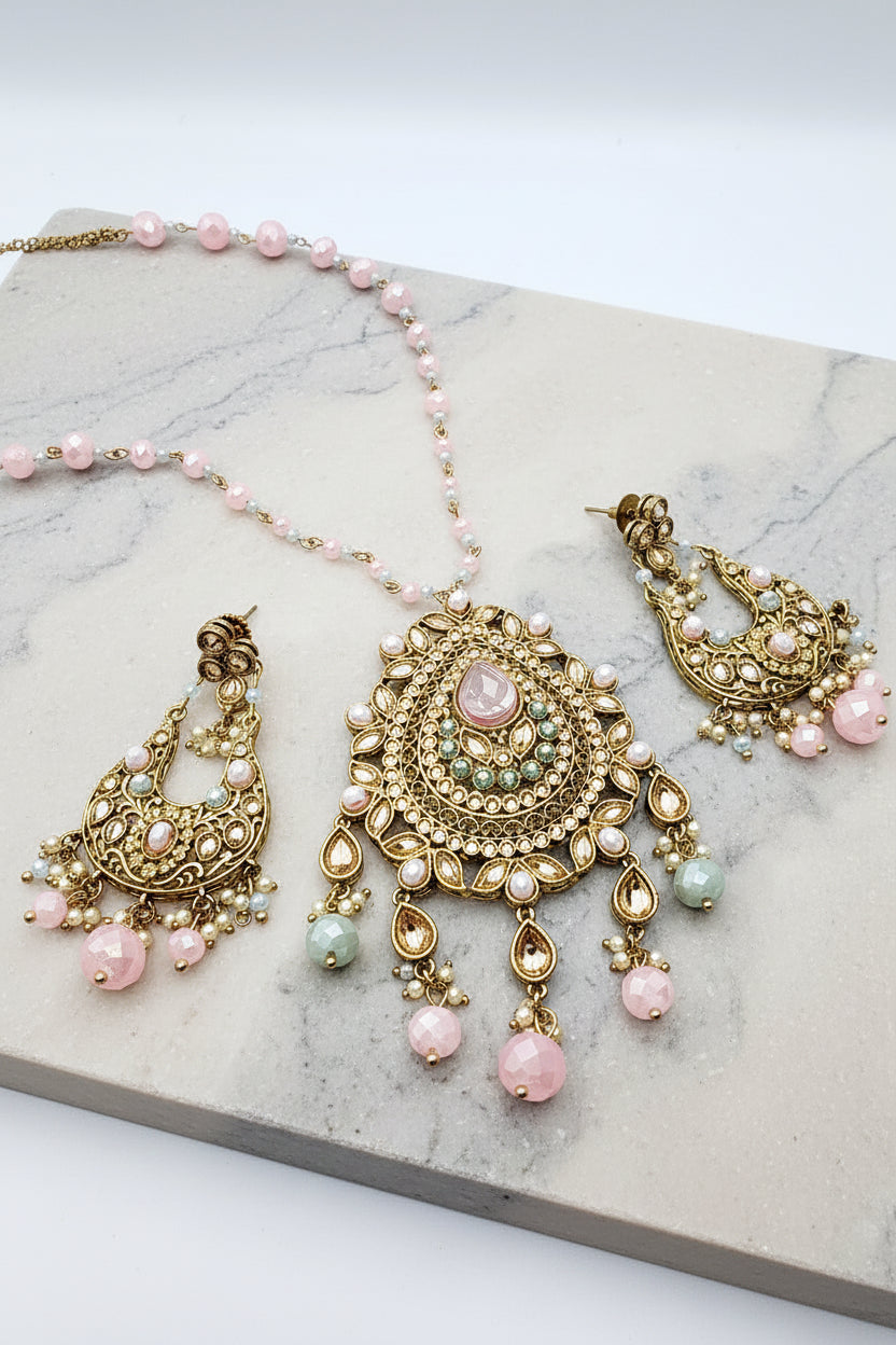 Harleen Necklace Set