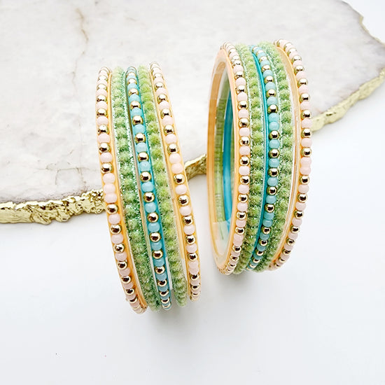 Saanvi Glass Bangle Set