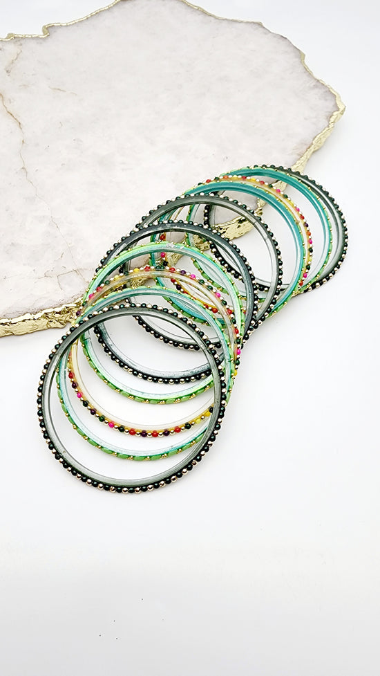 Jinder Glass Bangle Set