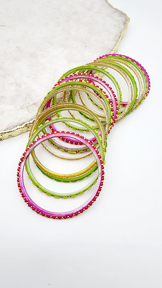 Kavita Glass Bangle Set