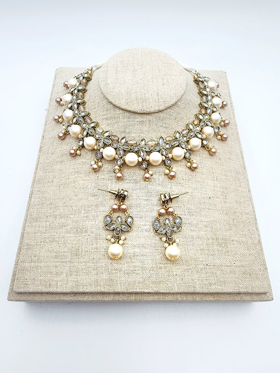 Lanesra Necklace Set