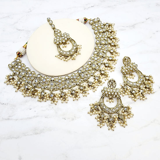 Erica Necklace Set