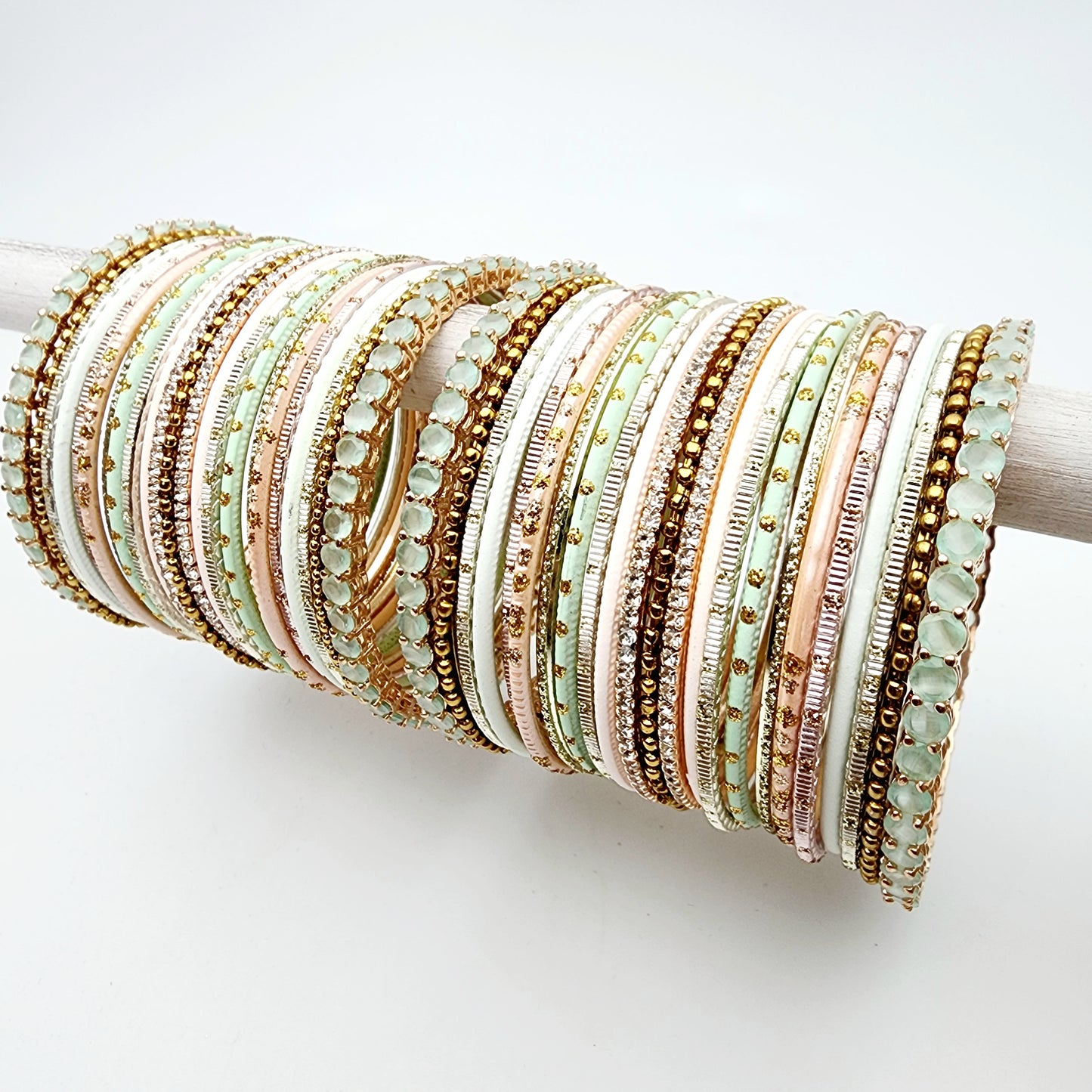 Minted Glow Banglez Chest