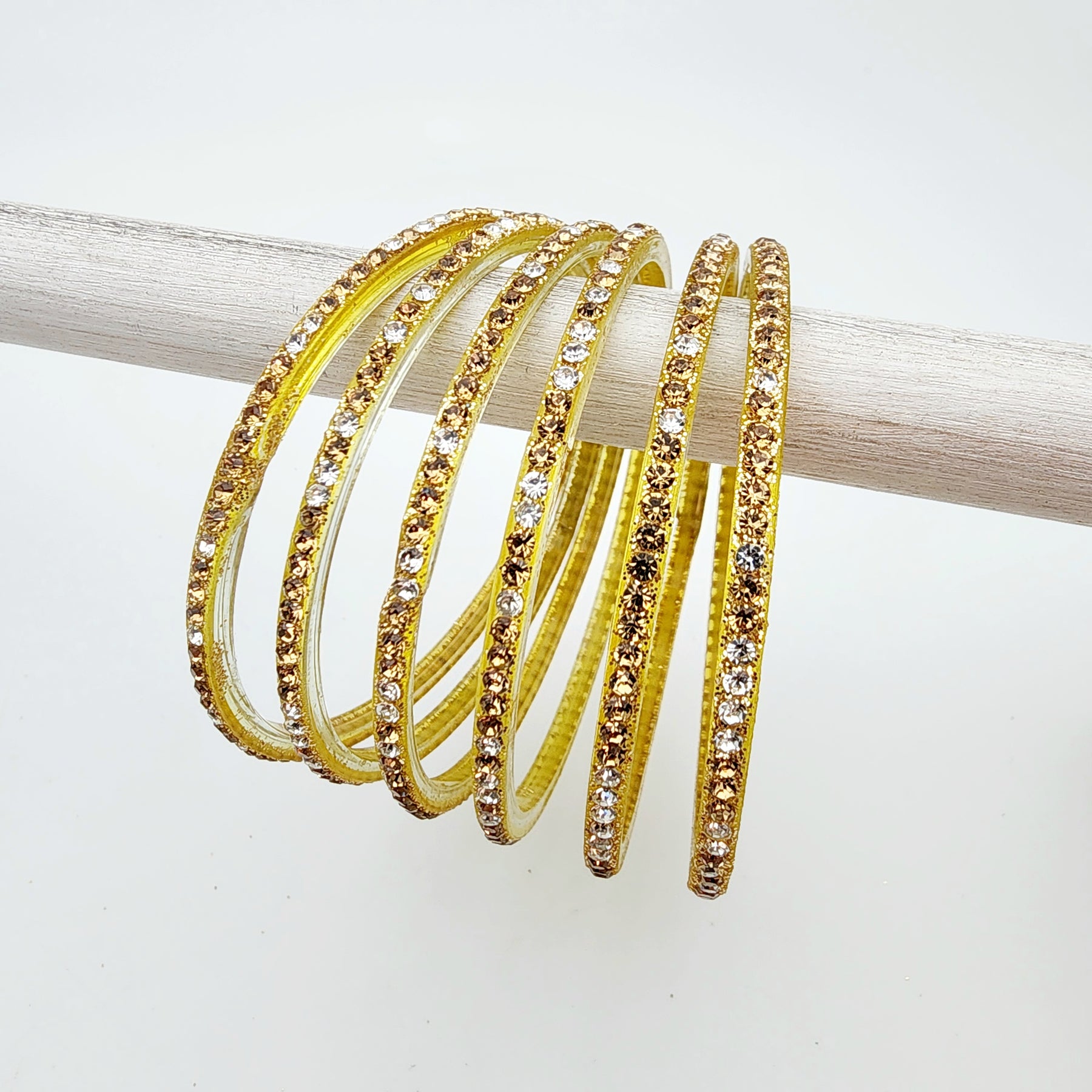 Ally - Glass Bangles