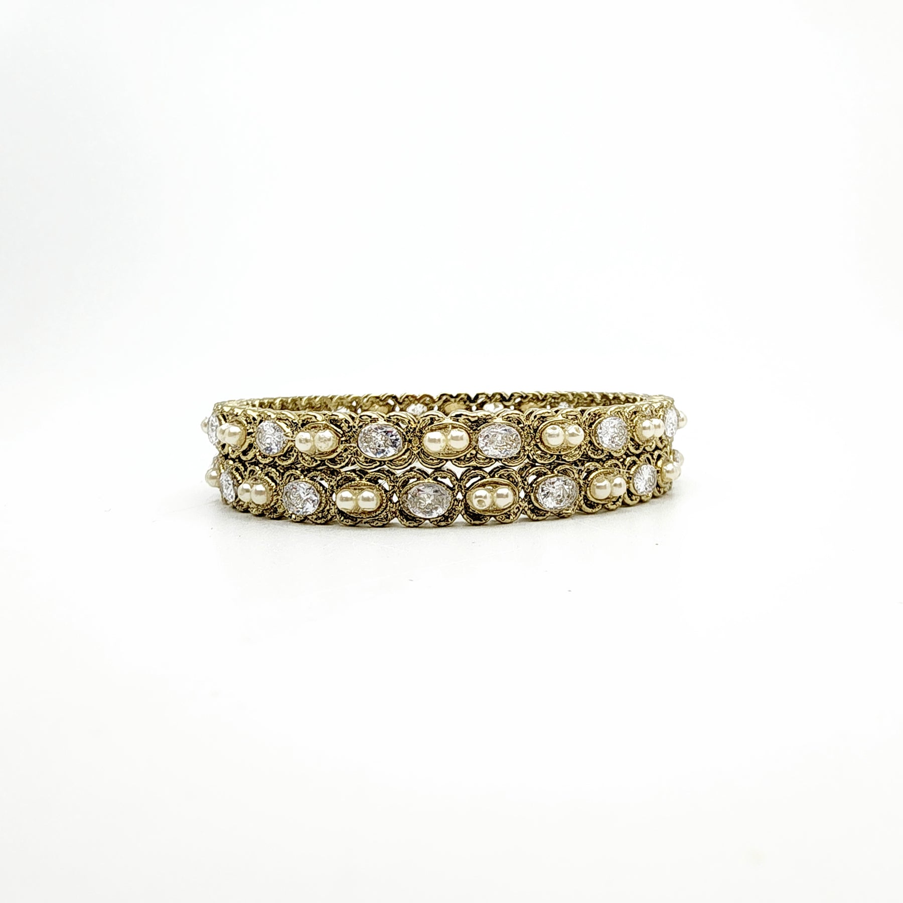 Avi - Bangles