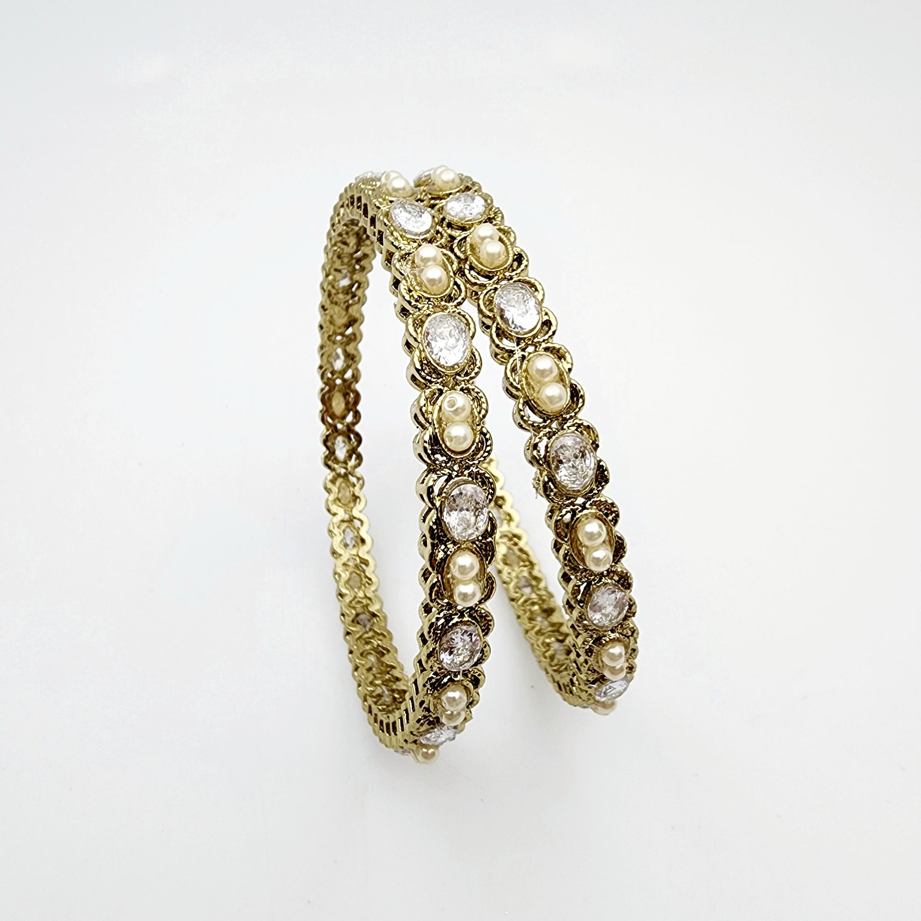 Avi - Bangles