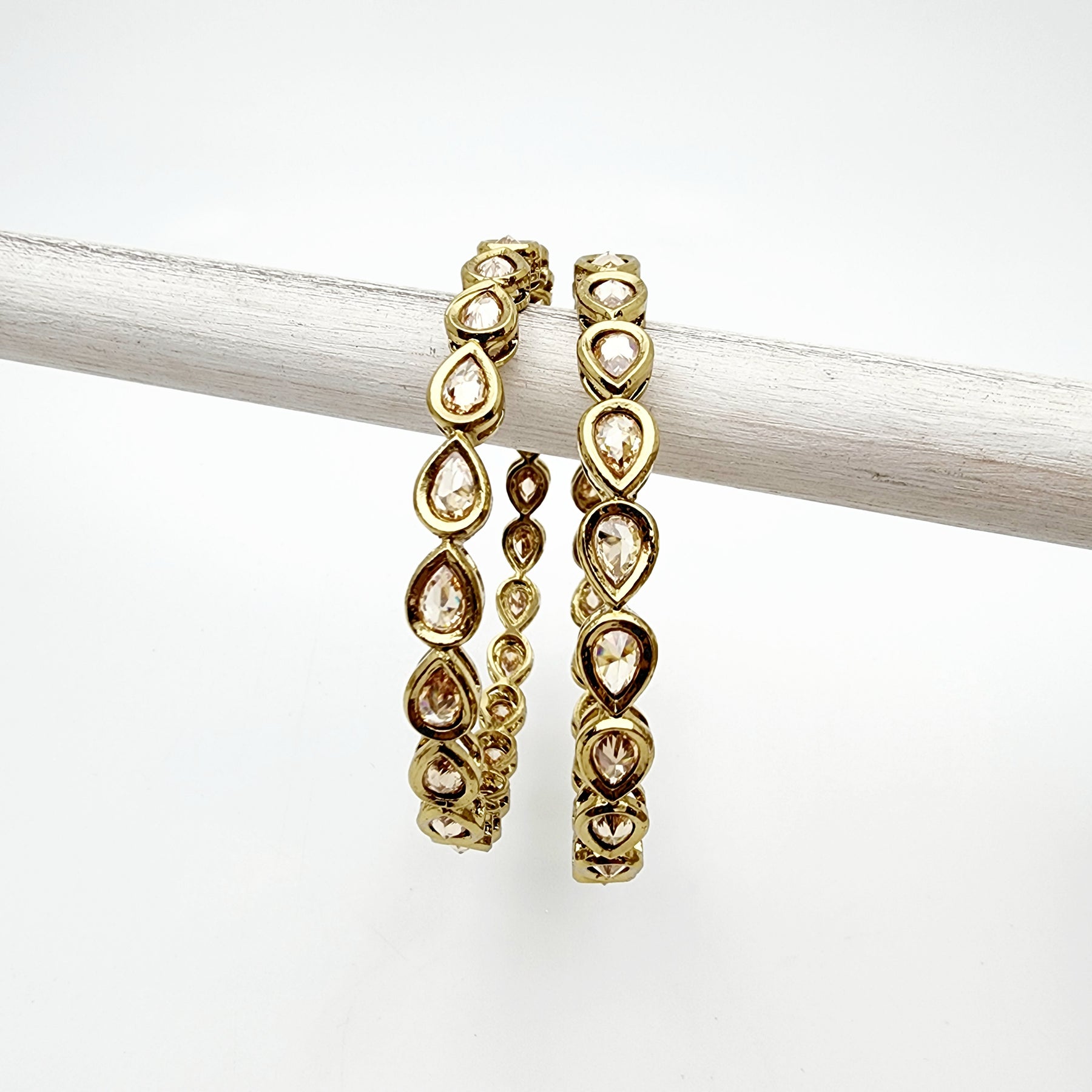 Aman - Bangles