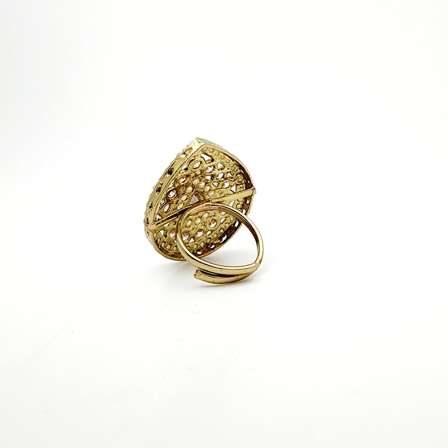 Priti Ring
