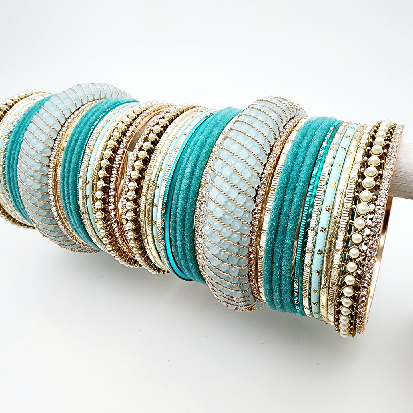 Teal Reef Banglez Chest
