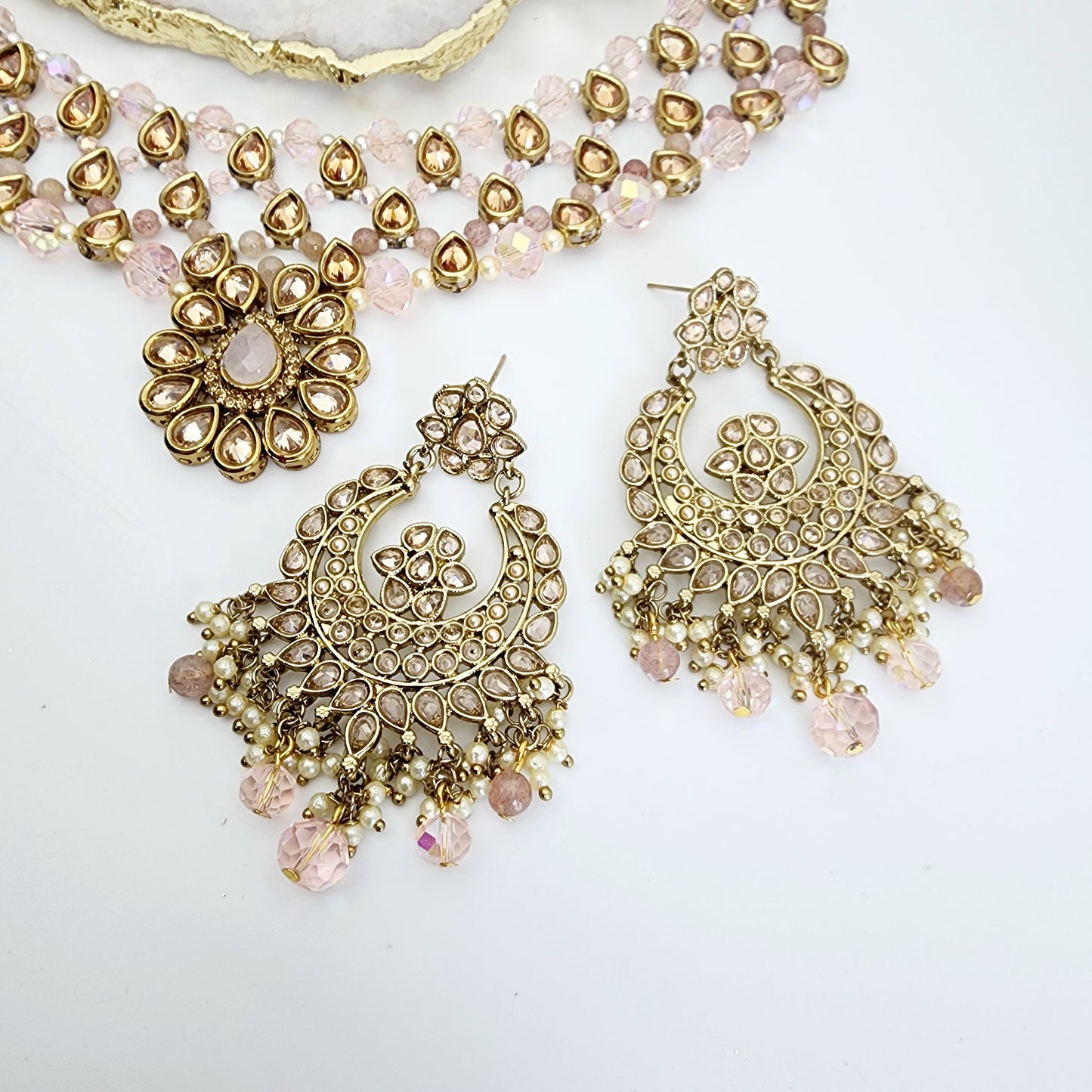 Ellie Necklace Set