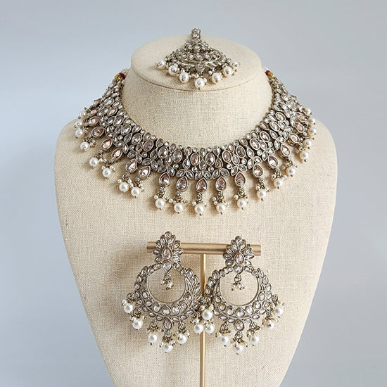 Madison Necklace Set