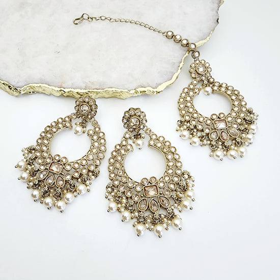 Jinder Necklace Set