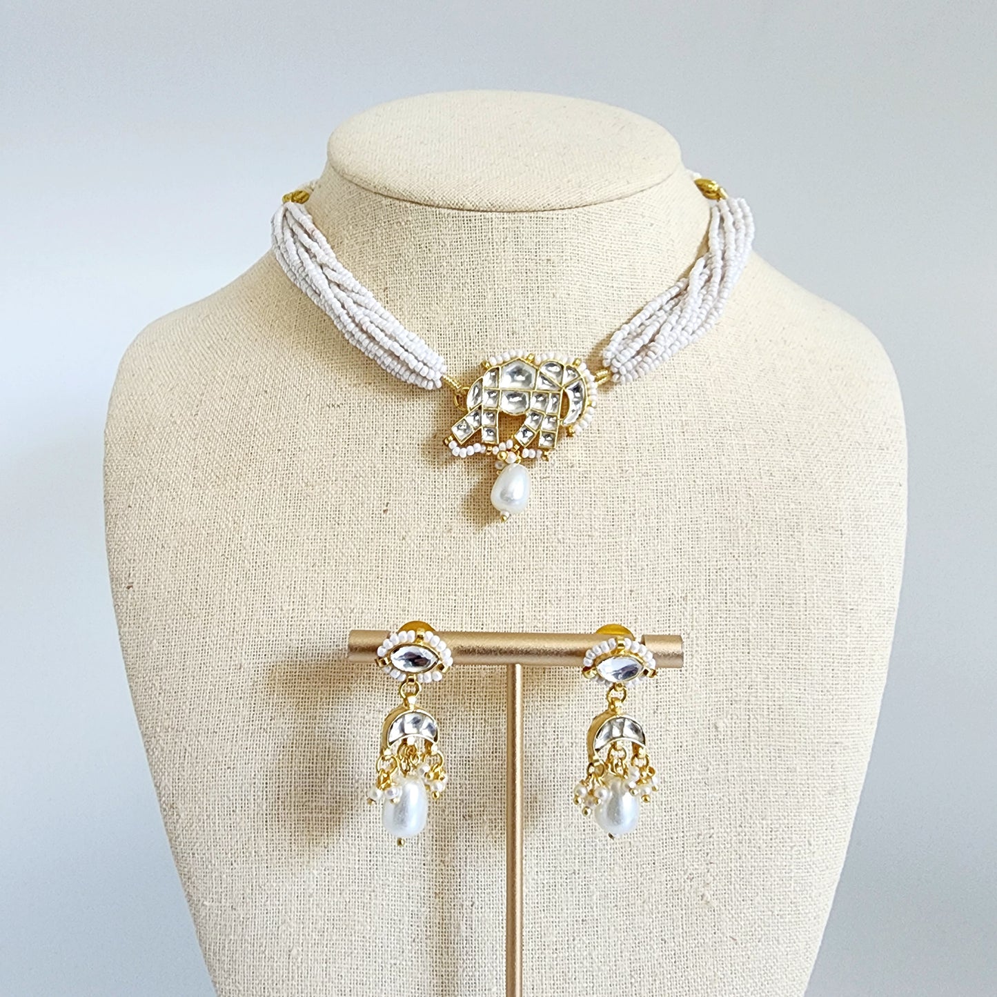 Harminder Necklace Set