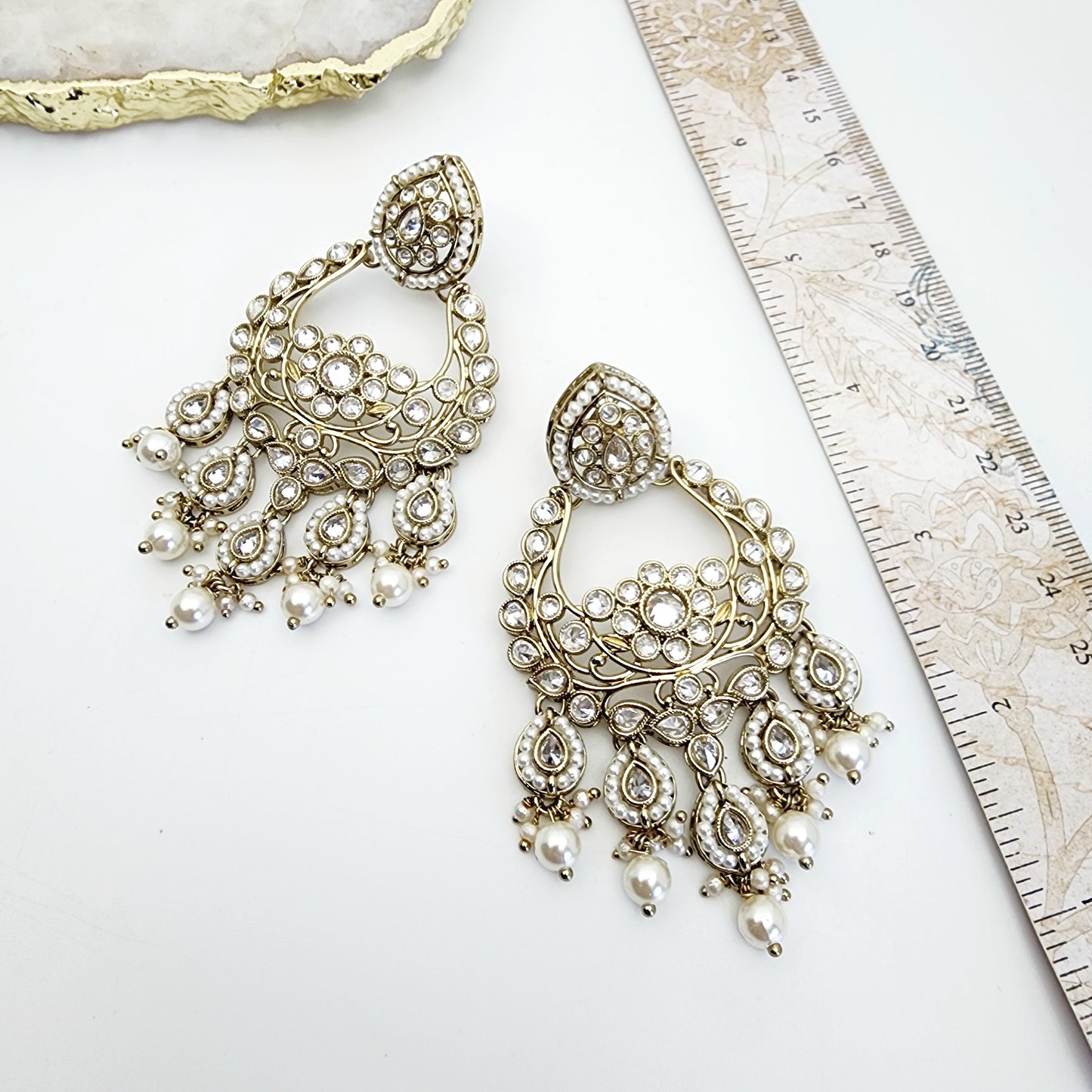 Puneet Necklace Set