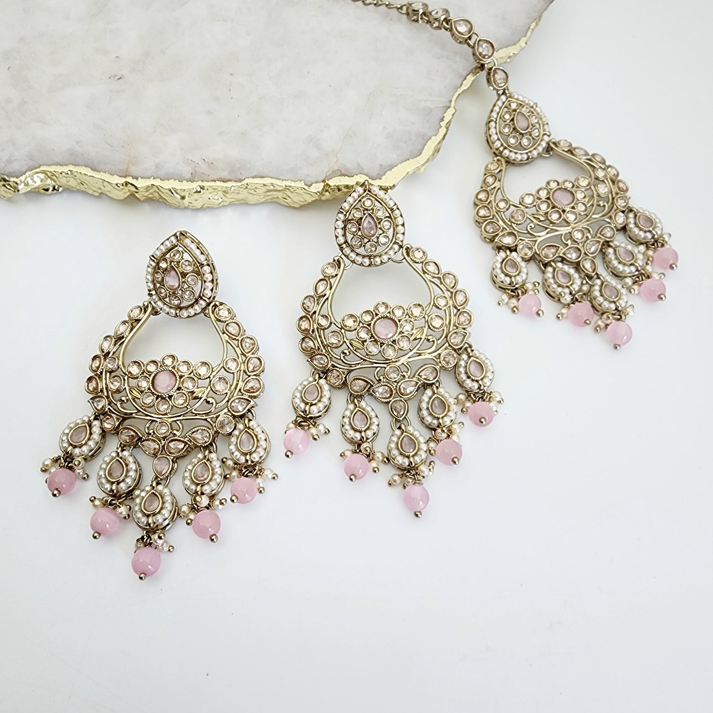 Rayan Necklace Set