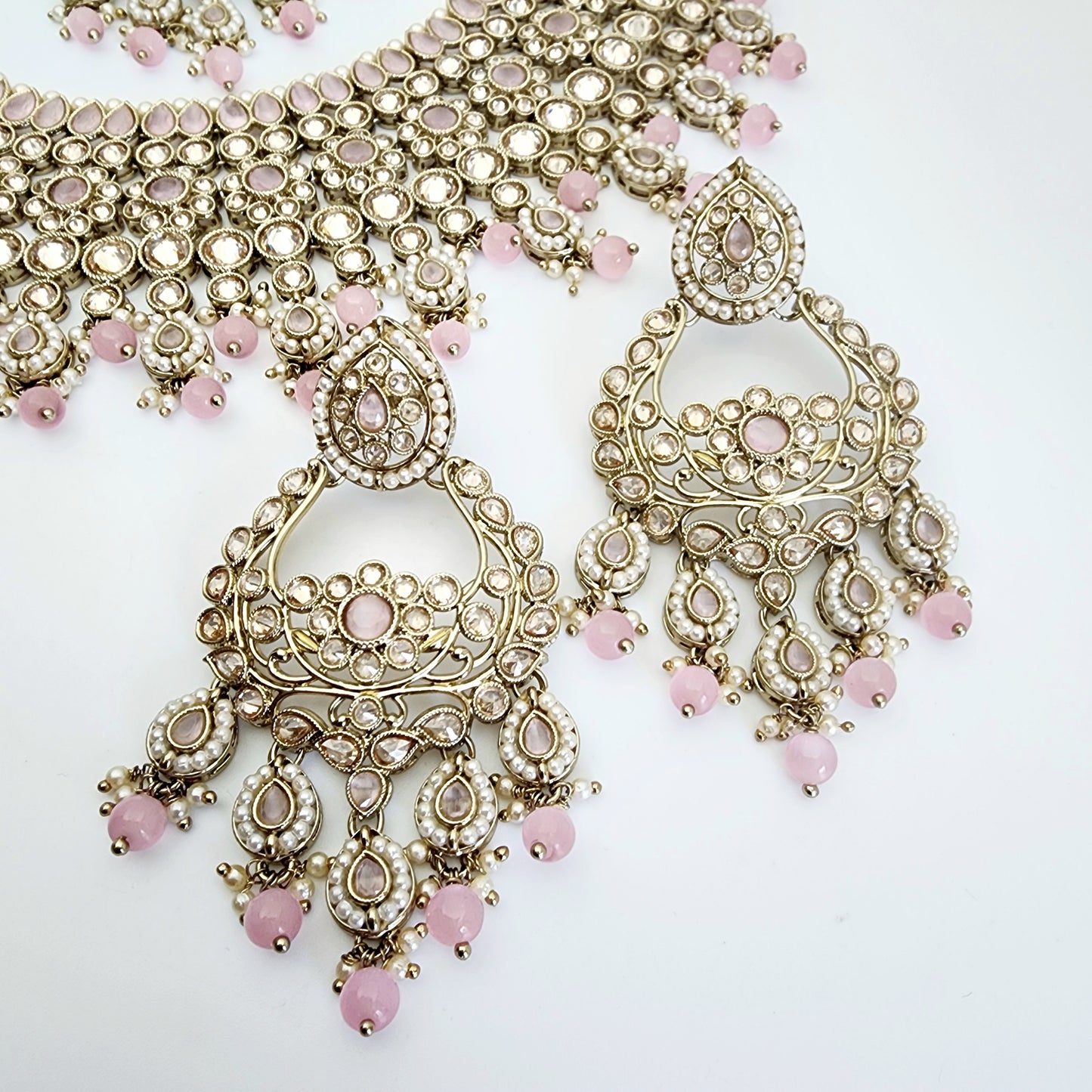 Rayan Necklace Set