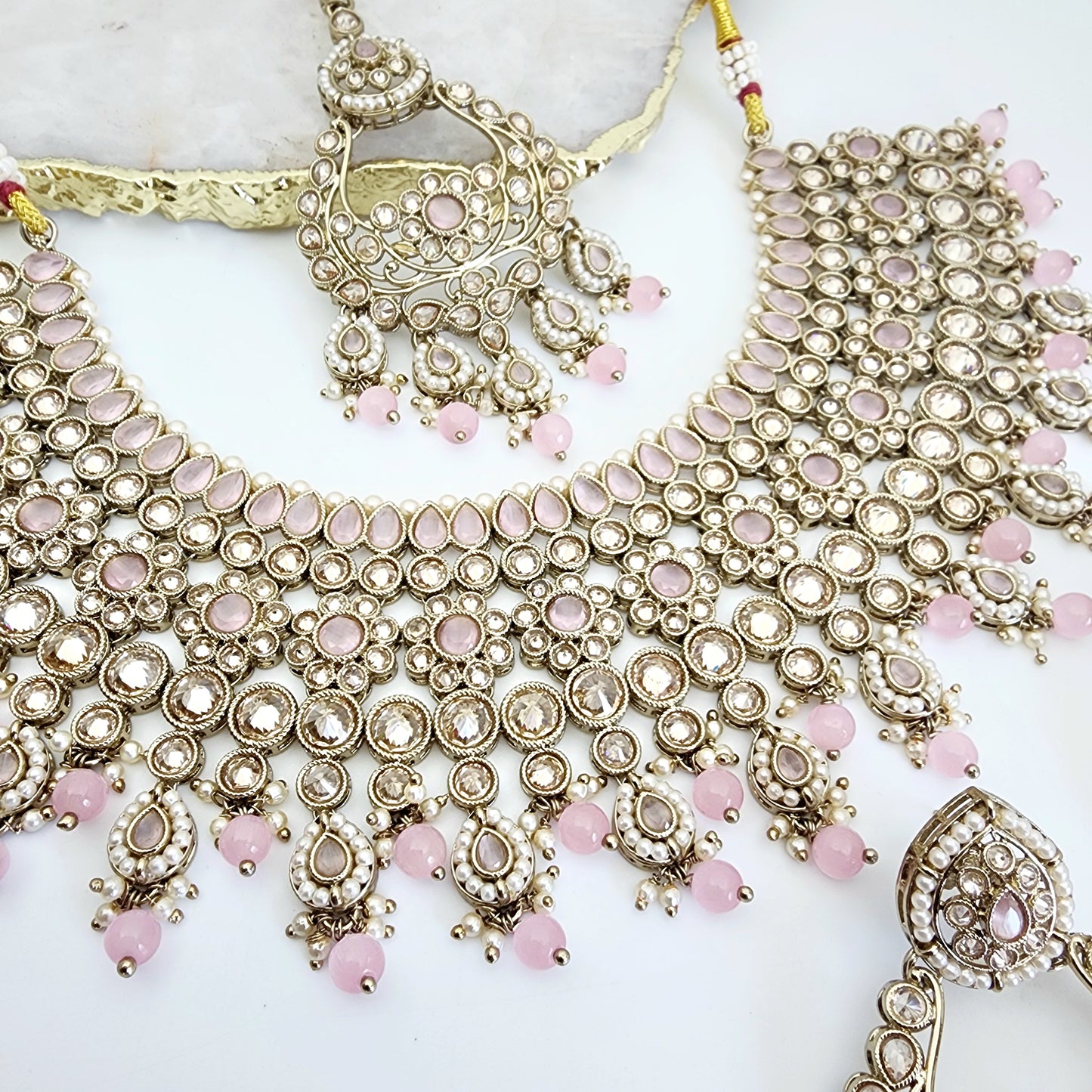 Rayan Necklace Set