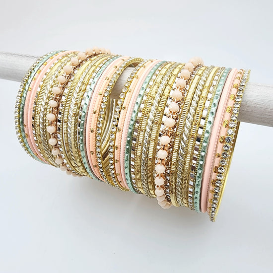 Vivika Bangle Set