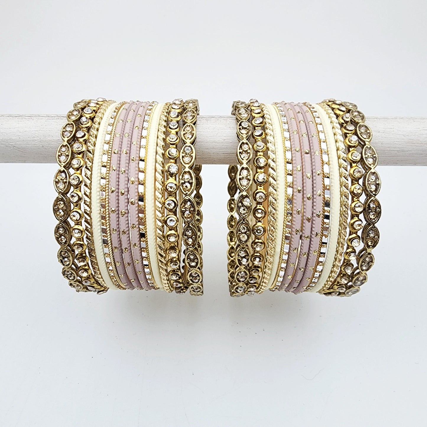 Vishnu Bangle Set