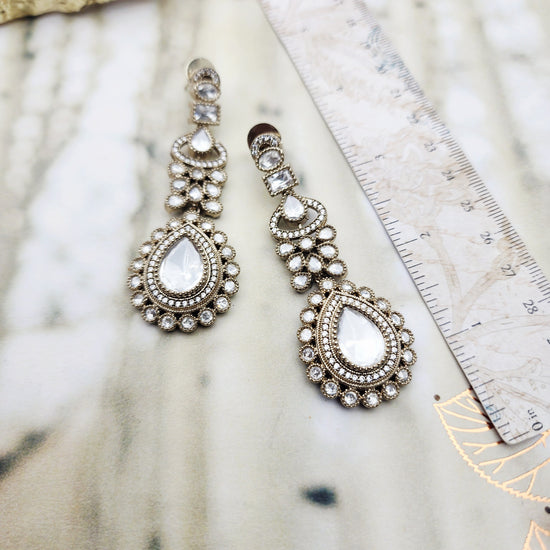 Pam Earrings