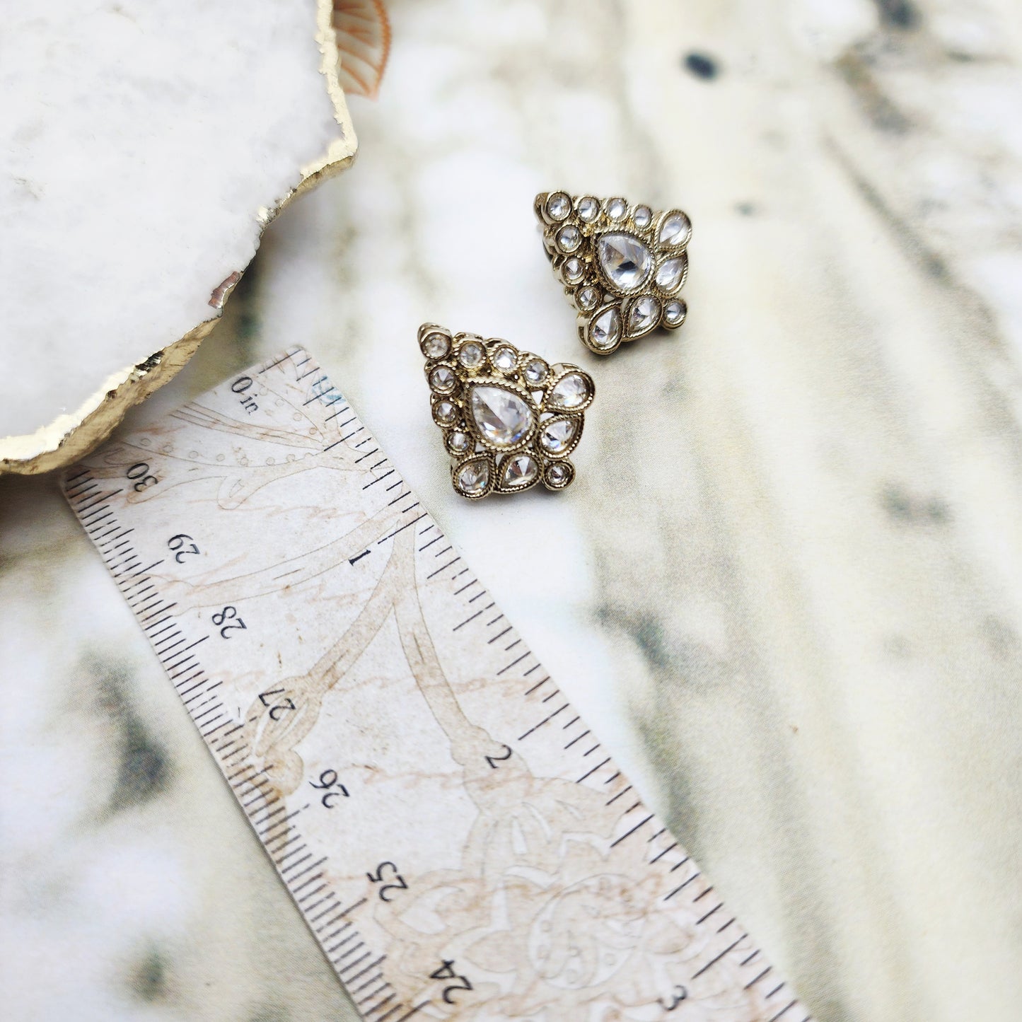 Anetta Earrings