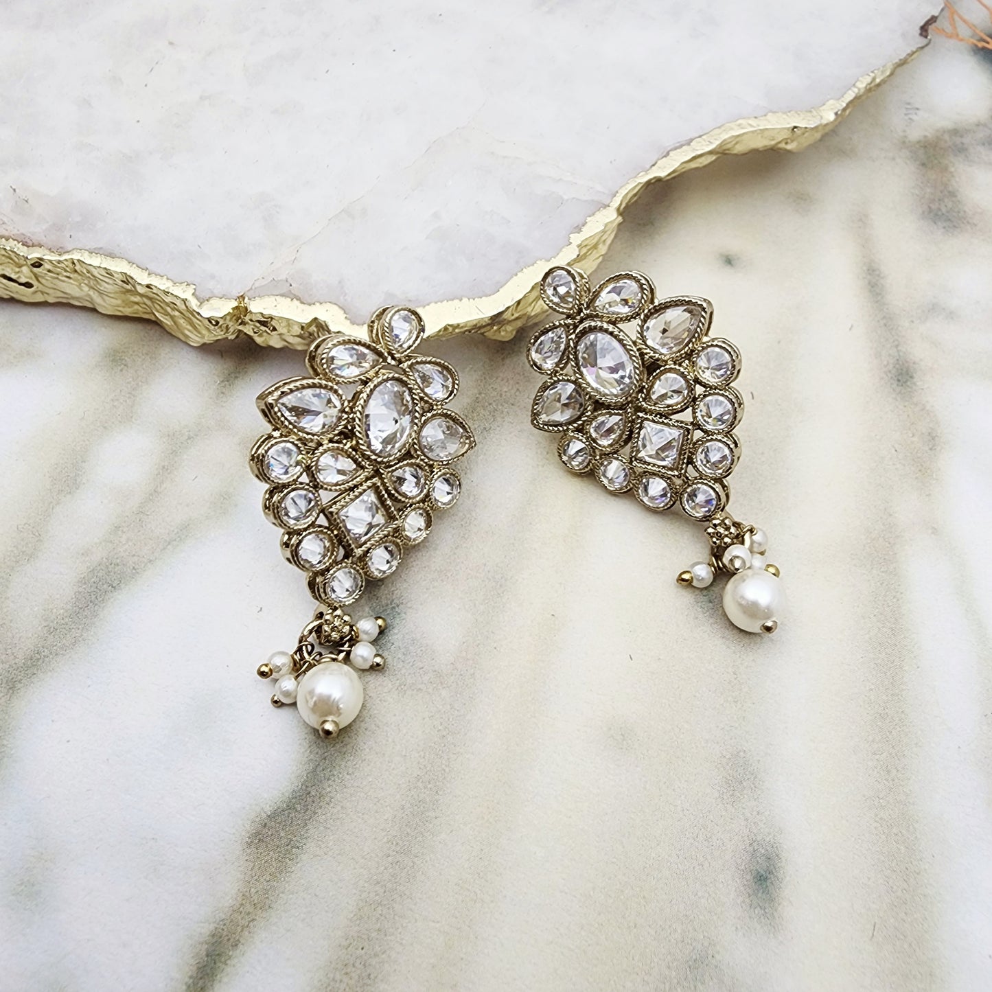 Mary Earrings