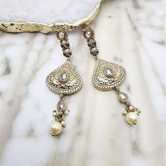 Megan Earrings