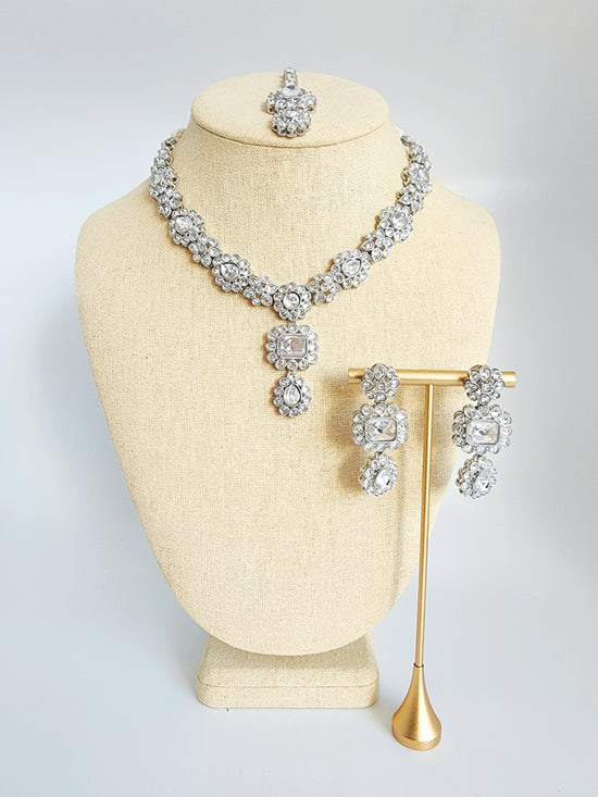 Erin Necklace Set