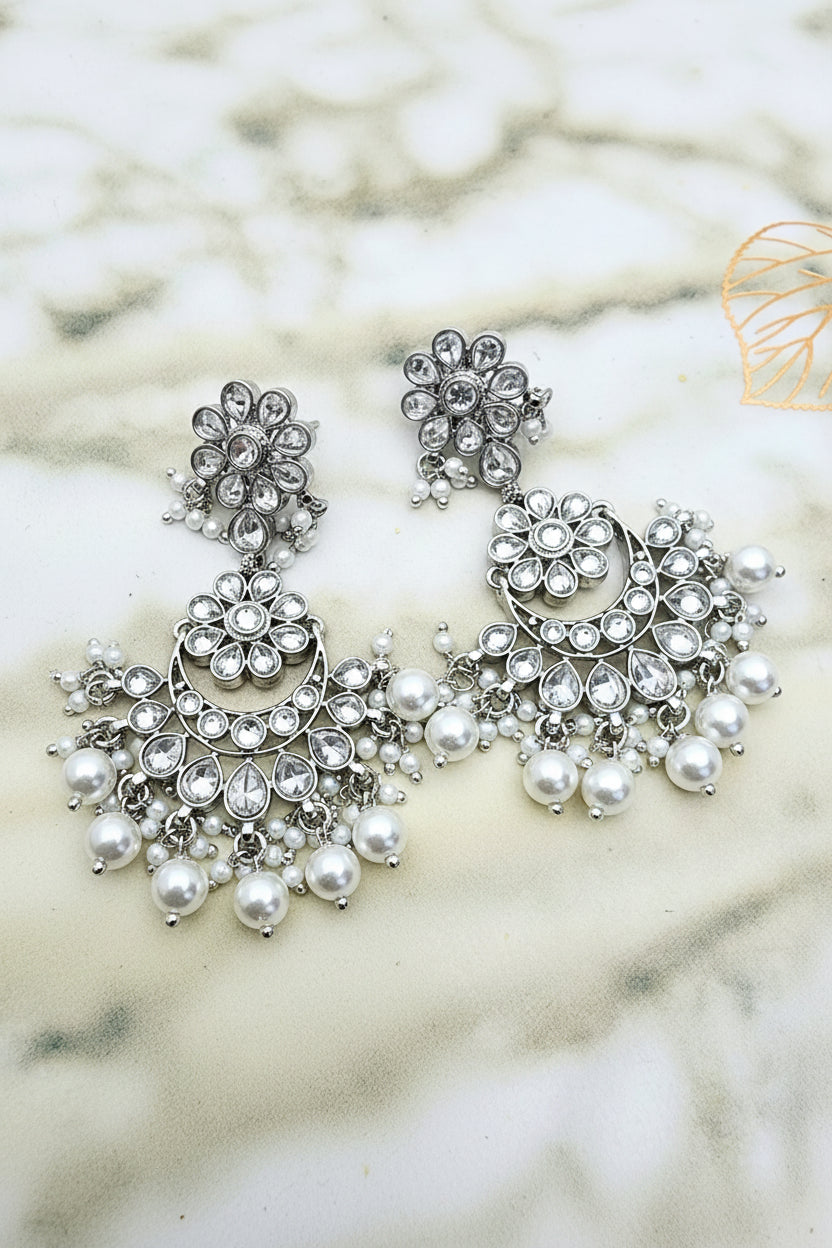Tessa - Earrings + Tikka