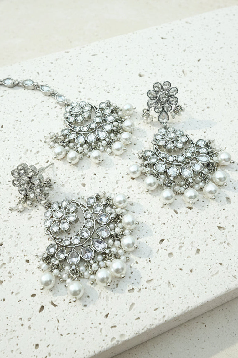Tessa - Earrings + Tikka