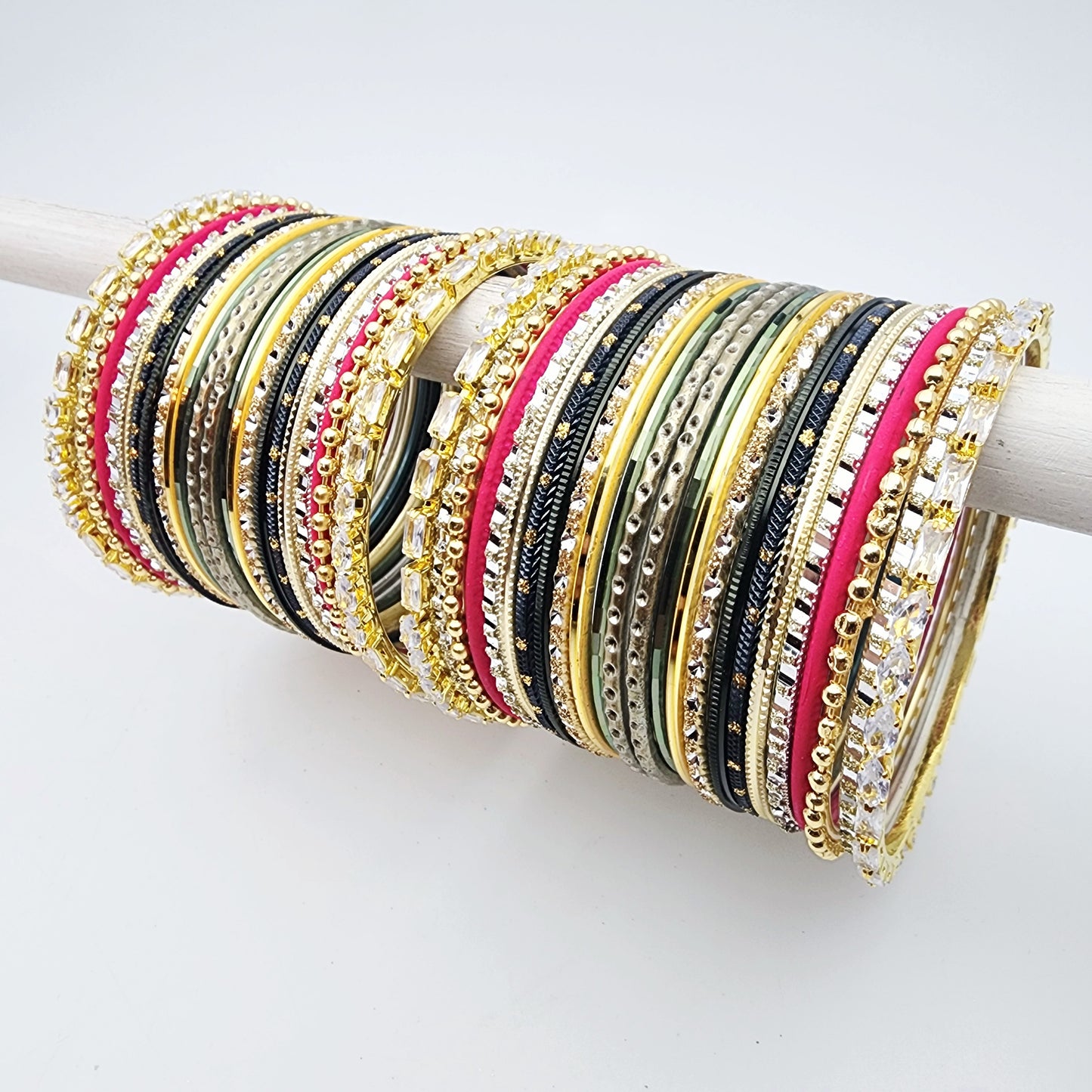 Gurbans Bangle Set
