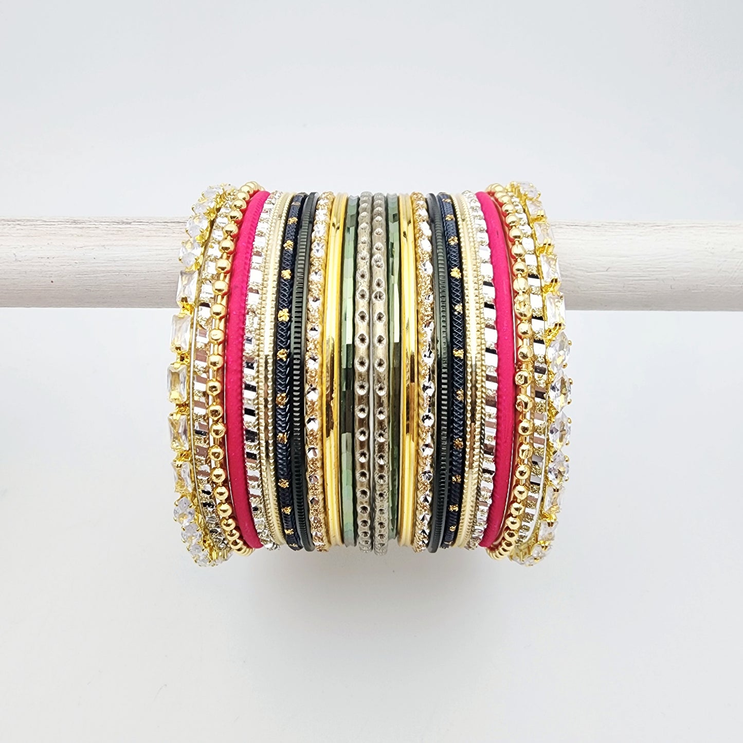 Gurbans Bangle Set