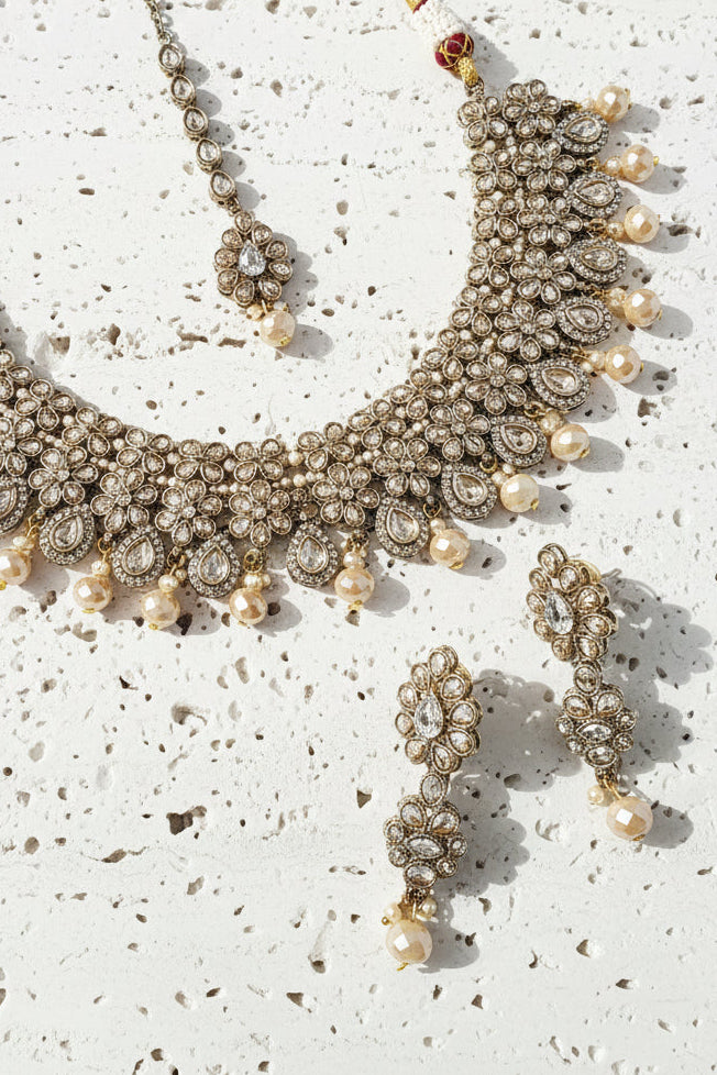 Dania Necklace Set