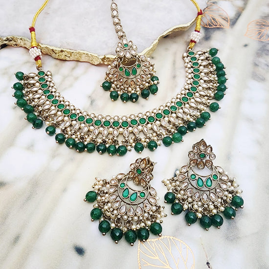 Eshka Necklace Set