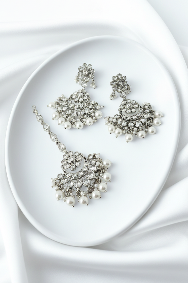 Tessa - Earrings + Tikka