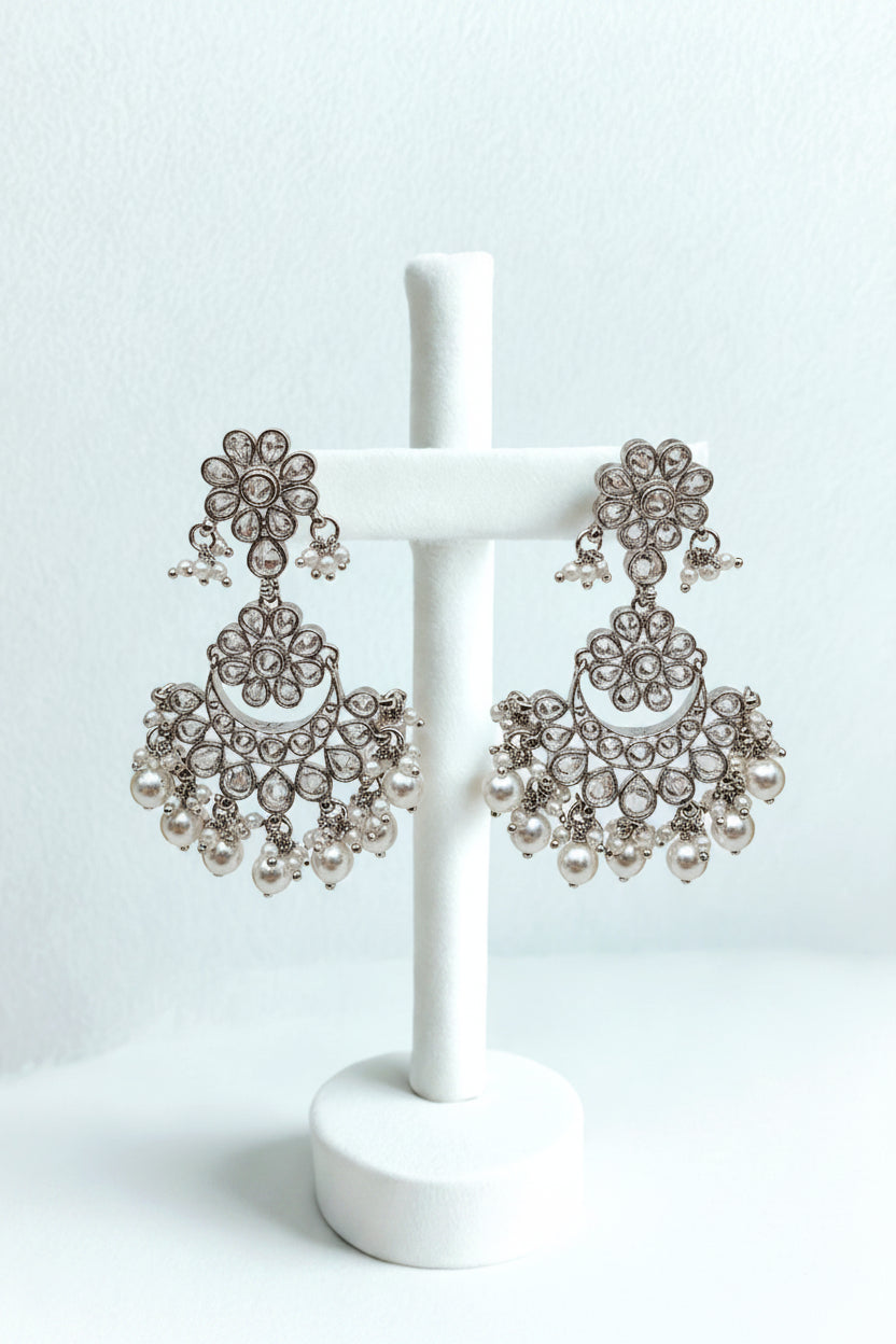 Tessa - Earrings + Tikka